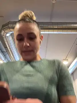 petrouchkaaa  online show from 03.13.25