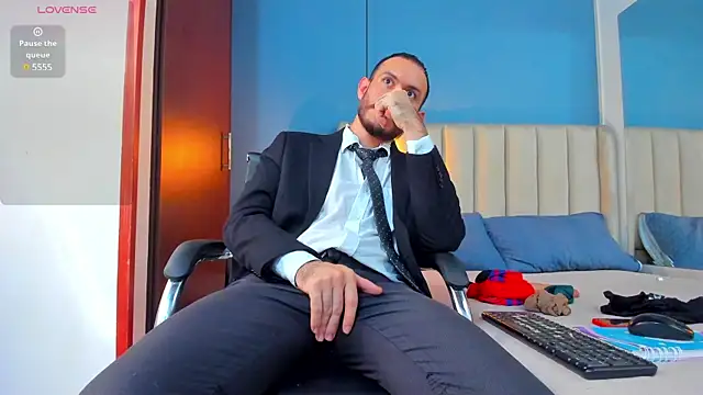 Snapshot of jeanpiere_ chatting on 02.09.25 jeanpiere online show from 02.09.25