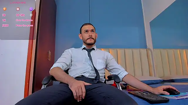 Snapshot of jeanpiere_ chatting on 02.12.25 jeanpiere online show from 02.12.25