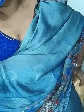 yours-kavaya online show from 03.08.25