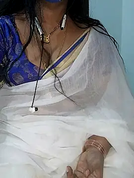 yours-kavaya online show from 03.14.25