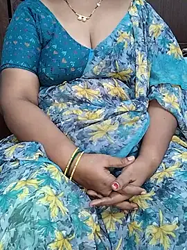 yours-kavaya online show from 10.17.25