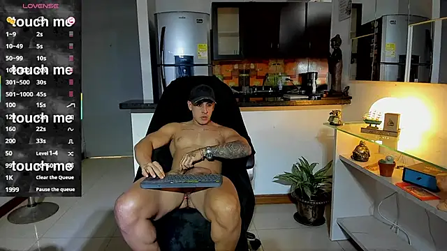 Snapshot of Dominic_Joness chatting on 09.08.25 Dominic Joness online show from 09.08.25