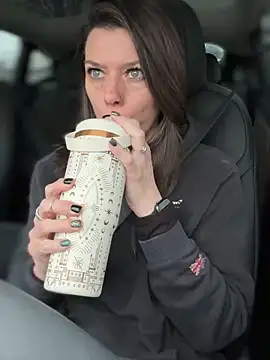 LadyLena1 online show from 01.04.25