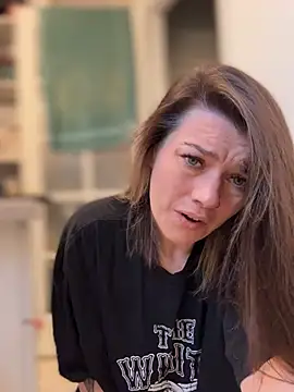 LadyLena1 online show from 02.07.25