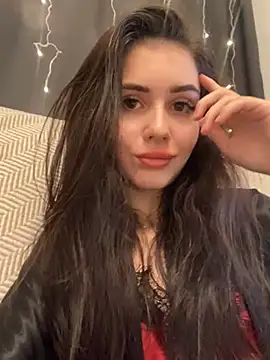 SofiaLaLight online show from 12.28.24