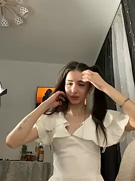 SofiaLaLight online show from 01.02.25