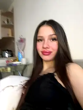 SofiaLaLight online show from 09.26.25