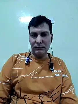 Snapshot of ZIMMY25 chatting on 05.15.26 ZIMMY25 online show from 05.15.26