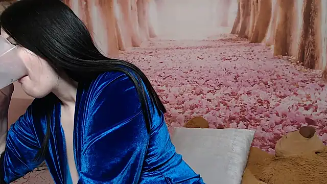 Annatrybebetter online show from 01.14.26