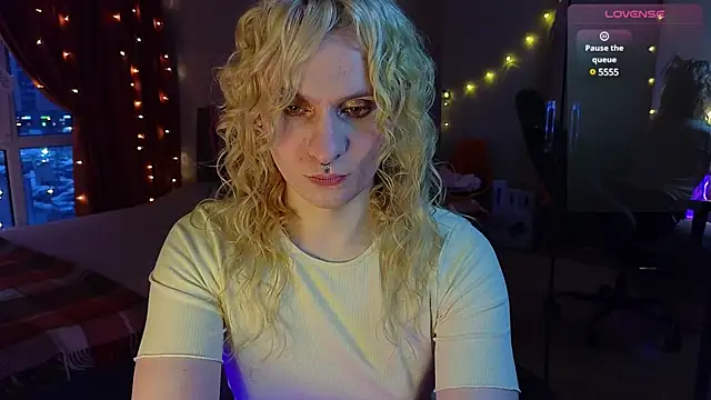 Lori Myaf online show from 03.02.25