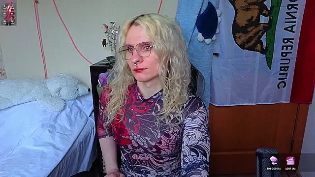 Snapshot of Lori_Myaf chatting on 04.23.26 Lori Myaf online show from 04.23.26