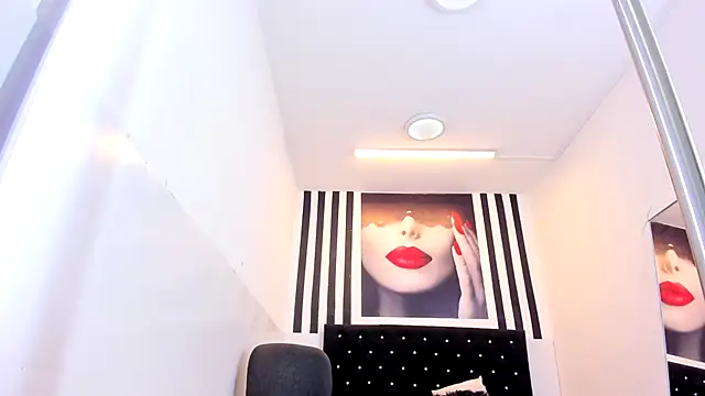 Shanelle   online show from 09.19.25