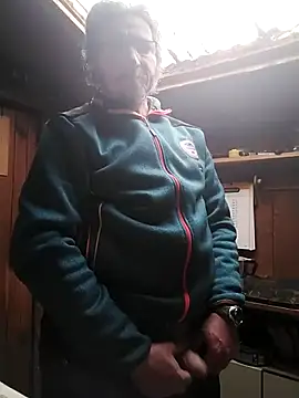 Chris8149 online show from 02.20.25