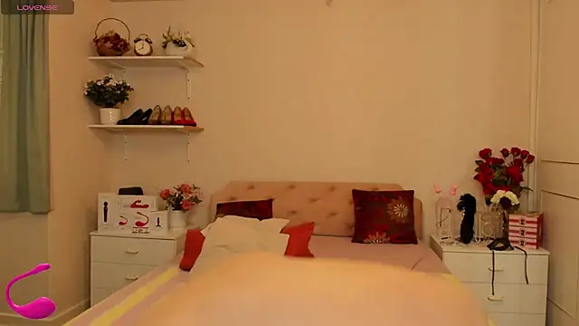 Snapshot of AmandamurX chatting on 05.24.26 AmandamurX online show from 05.24.26