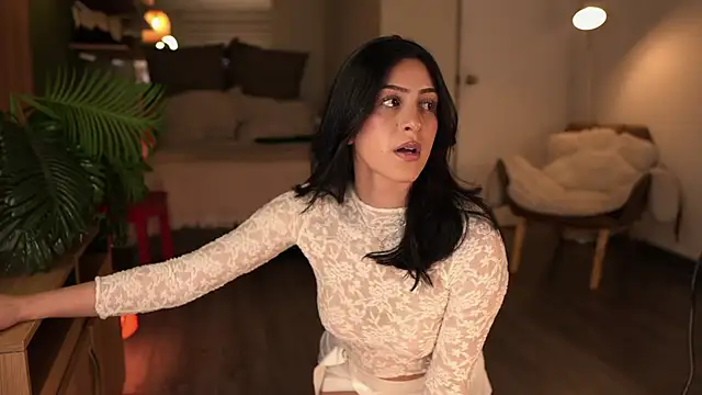 afrodita  25 online show from 12.04.25