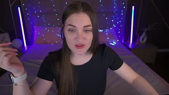 EmmyCharmm online show from 03.30.26