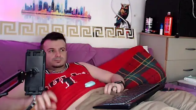 Snapshot of erotico69xxx chatting on 04.29.26 erotico69xxx online show from 04.29.26