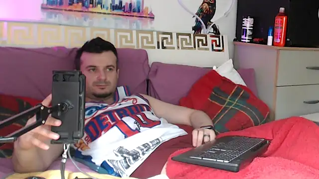Snapshot of erotico69xxx chatting on 05.11.26 erotico69xxx online show from 05.11.26