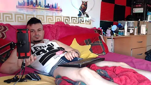 Snapshot of erotico69xxx chatting on 08.01.26 erotico69xxx online show from 08.01.26