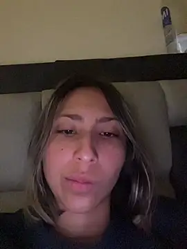 Ameellie online show from 12.16.25