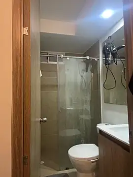 Snapshot of Ameellie chatting on 02.17.26 Ameellie online show from 02.17.26