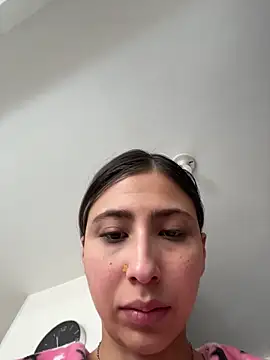 Snapshot of Ameellie chatting on 02.20.26 Ameellie online show from 02.20.26