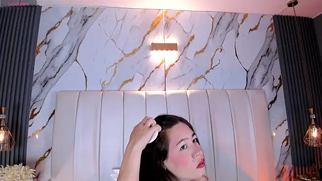 SaraRiley online show from 03.26.26