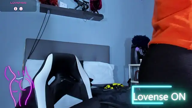 Coco Kiss online show from 03.25.26