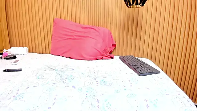 Snapshot of MILEY_JOAS2 chatting on 11.23.25 MILEY JOAS2 online show from 11.23.25