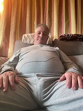 Russirayu online show from 03.20.25