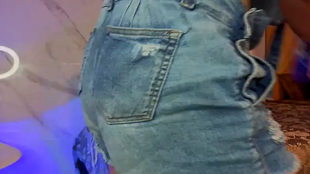 CandyQueenGold online show from 04.07.26