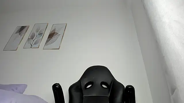 Snapshot of _Molly_rosse_ chatting on 05.23.26 Molly rosse online show from 05.23.26