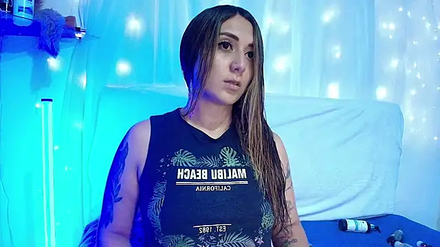 Natasha Wilde  online show from 01.05.25