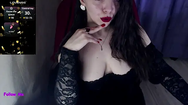 mia-joy online show from 04.11.26