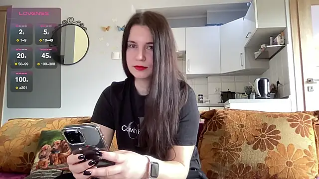 Snapshot of Teylor_Love chatting on 02.25.25 Teylor Love online show from 02.25.25