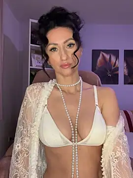 Snapshot of KatyEvanss chatting on 09.20.25 KatyEvanss online show from 09.20.25