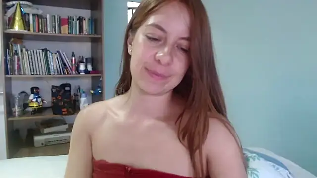 Snapshot of violetapeter_1 chatting on 05.17.26 violetapeter 1 online show from 05.17.26