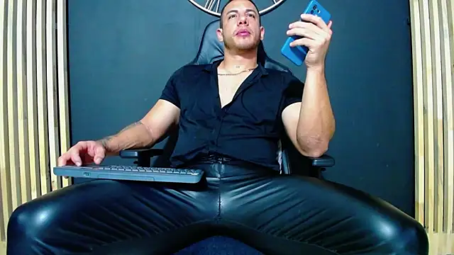 Maxxxpowerful online show from 03.06.25