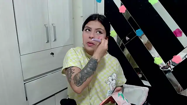 katery wok11 online show from 11.13.25