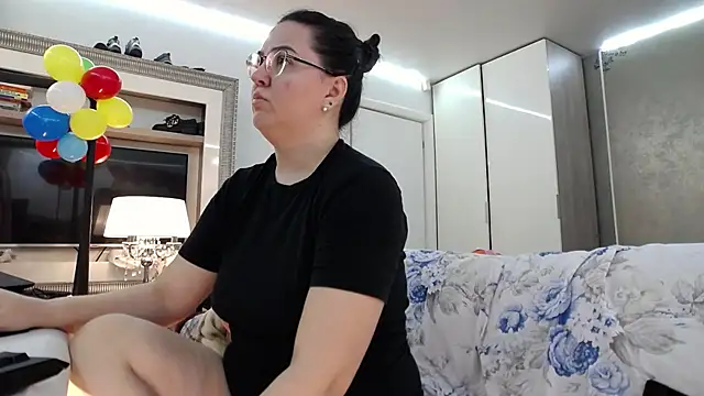 ILoveToFeelU online show from 04.15.26