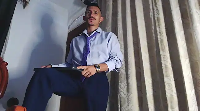 HomeAloneK online show from 01.23.25