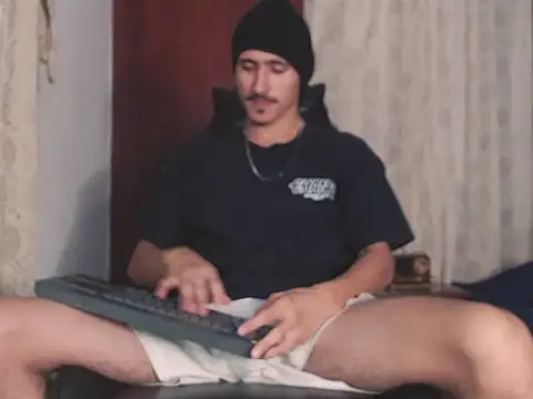 HomeAloneK online show from 10.10.25