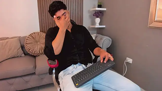 liam collins21 online show from 03.01.25