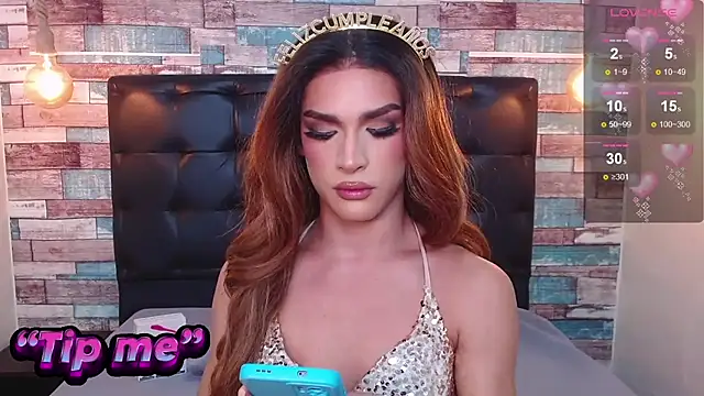 Snapshot of Mike_Nourr chatting on 10.23.25 Mike Nourr online show from 10.23.25