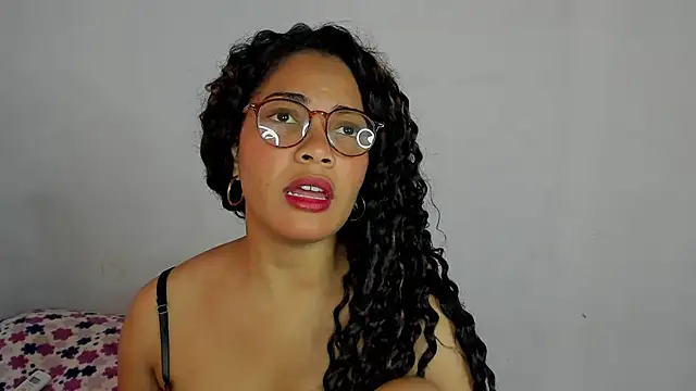 Jade Dorthini online show from 01.21.25