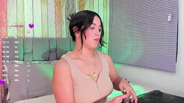 Gigi-bom online show from 01.28.25