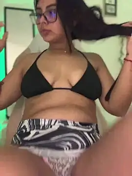 Snapshot of Alessiasex_ chatting on 02.28.25 Alessiasex online show from 02.28.25