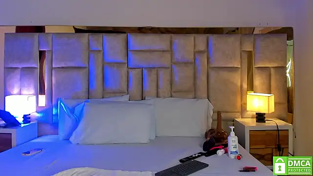 Miss Abigail  online show from 03.03.26