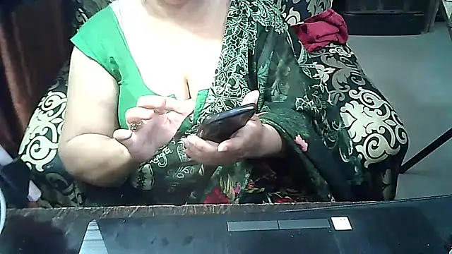Snapshot of Punambhabisexy chatting on 04.17.26 Punambhabisexy online show from 04.17.26